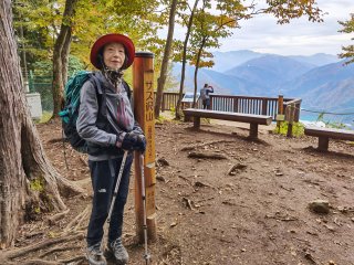 サス沢山山頂