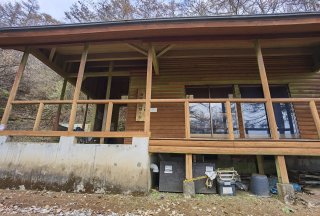 避難小屋