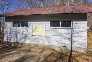 一杯水避難小屋